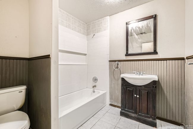 12177 Pearsall Rd, House other with 5 bedrooms, 2 bathrooms and null parking in Atascosa TX | Image 20