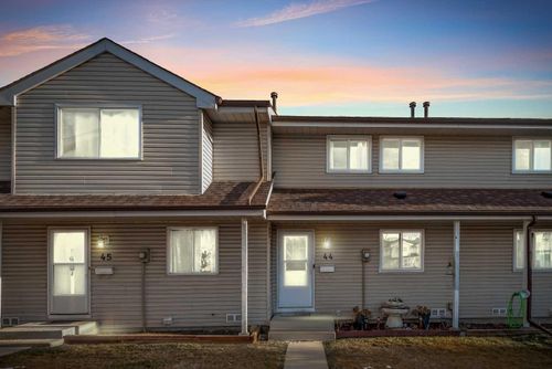 44-1515 Falconridge Drive Ne Drive Ne, Calgary, AB, T3J1L8 | Card Image