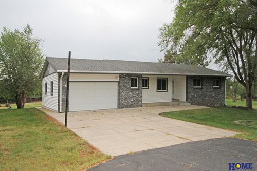 9505 Hickman Rd, Hickman, NE, 68372-9882 | Card Image