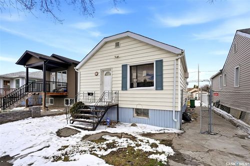 2221 Atkinson Street, Regina, SK, S4N3X2 | Card Image