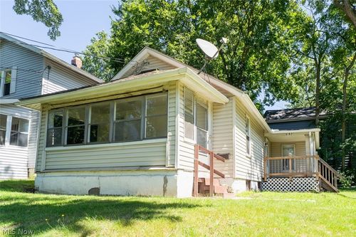 2157 18th Street Sw, Akron, OH, 44314 | Card Image