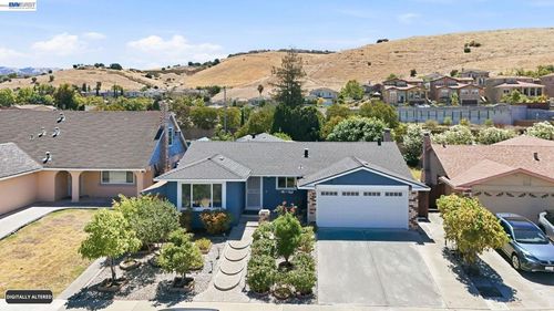 3865 Polton Place Way, San Jose, CA, 95121-1934 | Card Image