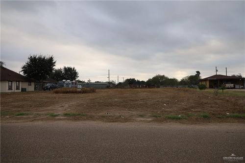 501 Gardenia St, Sullivan City, TX, 78595-2192 | Card Image