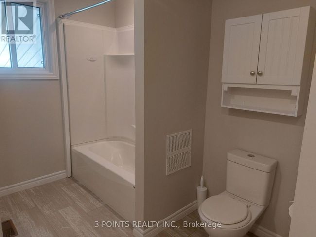 377 South St, House other with 4 bedrooms, 2 bathrooms and 8 parking in Goderich ON | Image 14