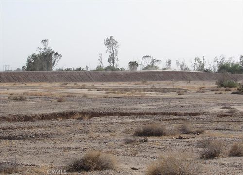 0 021-370-019-000, Niland, CA, 92257 | Card Image