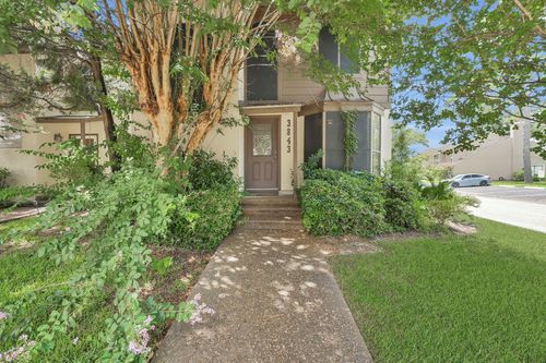 3843 Knollcrest Dr, Montgomery, TX, 77356-5475 | Card Image