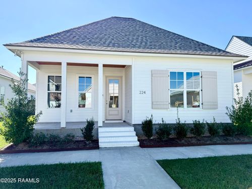 224 Trail Pointe Dr, Scott, LA, 70583-5435 | Card Image