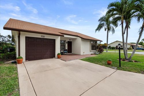 6079 Lakemont Cir, Greenacres, FL, 33463-2446 | Card Image