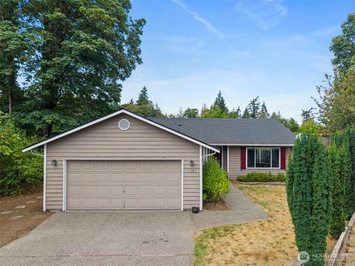 12102 Ne 107th St, Kirkland, WA, 98033-4676 | Card Image
