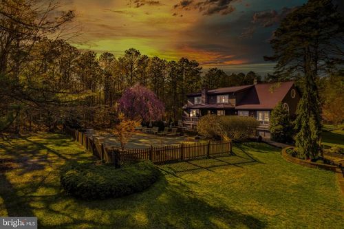 2350 7th Ave, HAMMONTON, NJ, 08037-4023 | Card Image