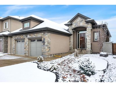 2664 Watcher Way Sw, House other with 3 bedrooms, 3 bathrooms and 4 parking in Edmonton AB | Image 2