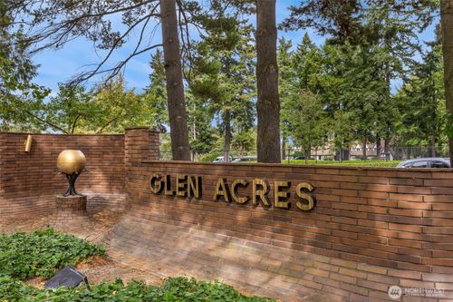 b-10817 Glen Acres Dr S, Seattle, WA, 98168-5535 | Card Image