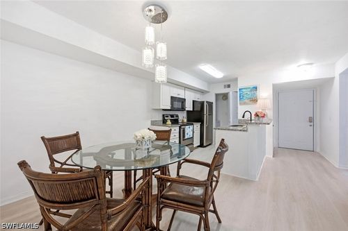 2911-2106 Arbour Walk Cir, NAPLES, FL, 34109-8827 | Card Image