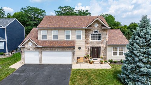 102 Yukon Dr, Commercial Point, OH, 43116-9749 | Card Image