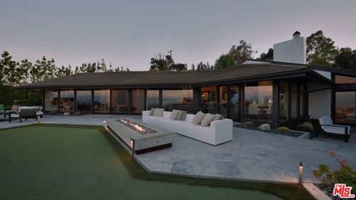 4 Buckboard Ln, Rolling Hills, CA, 90274-5235 | Card Image