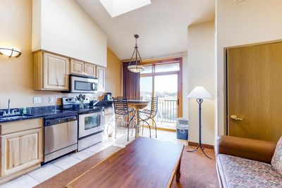 7421 - 2504 River Road, Condo with 2 bedrooms, 1 bathrooms and null parking in Wisconsin Dells WI | Image 3