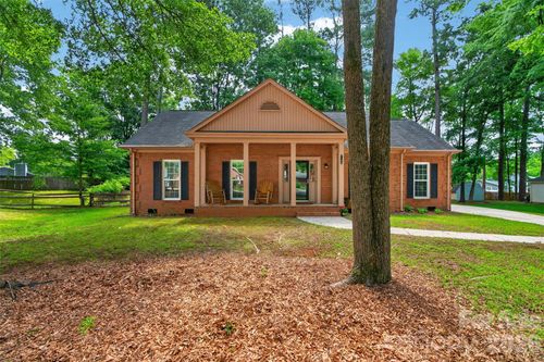 7148 Powder Mill Pl, Charlotte, NC, 28277-9184 | Card Image