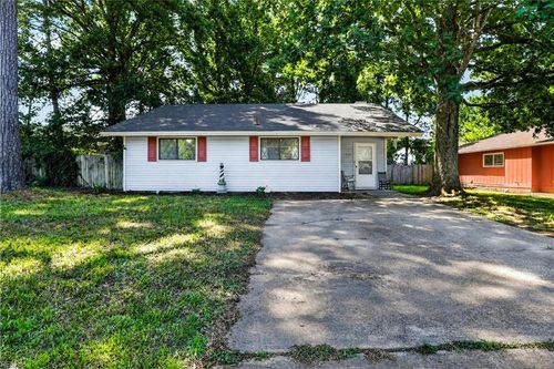506 Cambertree Way, Newport News, VA, 23608-1628 | Card Image