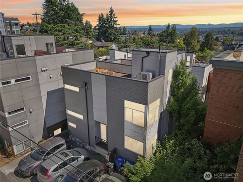 4109 Sw Oregon St, Seattle, WA, 98116-4234 | Card Image