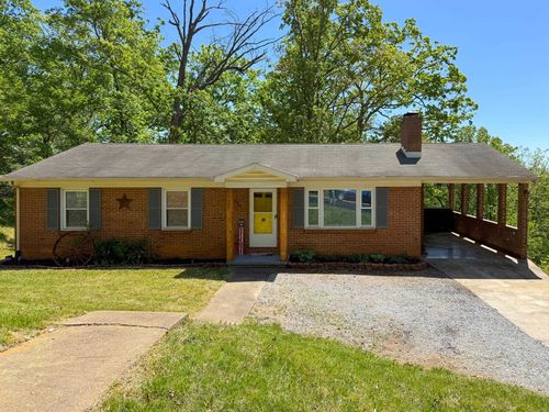553 Hilltop Dr, STAUNTON, VA, 24401-4859 | Card Image
