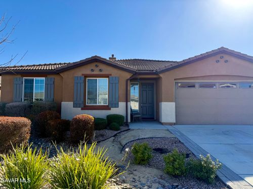 39446 11th St W, Palmdale, CA, 93551-5119 | Card Image