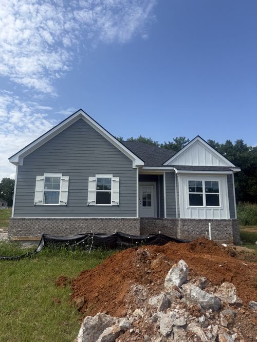 2120 Powell Ln, Lewisburg, TN, 37091-6510 | Card Image