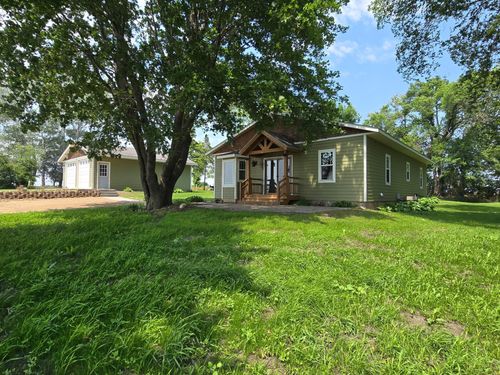 24091 Sunny Side Dr Nw, Evansville, MN, 56326-8112 | Card Image