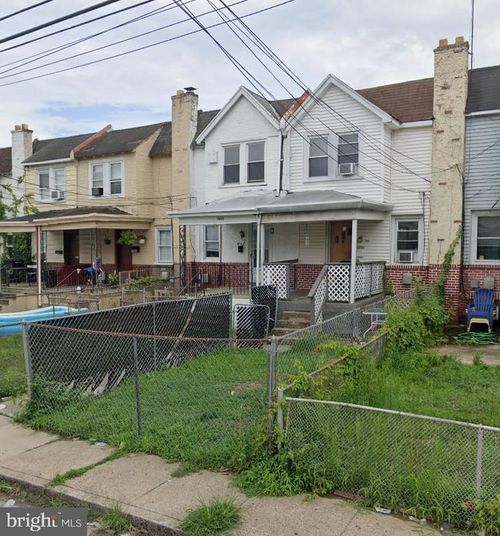 7066 Clover Ln, UPPER DARBY, PA, 19082-5311 | Card Image