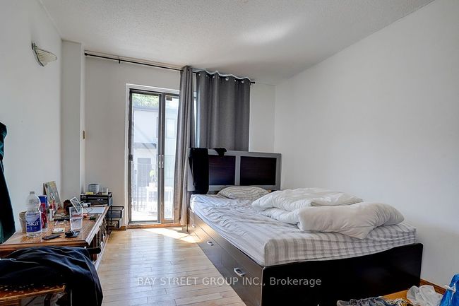 144 Wolseley St, House attached with 7 bedrooms, 3 bathrooms and null parking in Toronto ON | Image 9