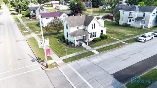 201 E Saffell Ave, Sycamore, OH, 44882-9457 | Card Image