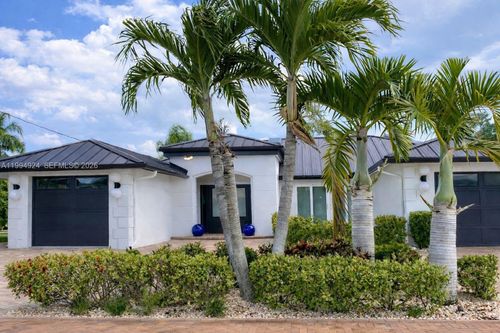 808 SW Sw 52nd St, Cape Coral, FL, 33914-7059 | Card Image