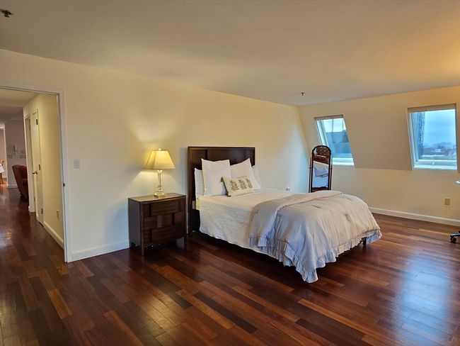 PH1 - 950 Massachusetts Ave, Condo with 2 bedrooms, 2 bathrooms and 1 parking in Cambridge MA | Image 8