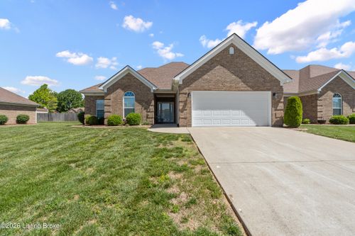 214 Terrace Dr, Mt Washington, KY, 40047-6274 | Card Image