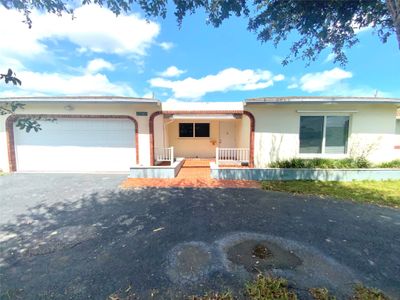 11941 Nw 31st St, House other with 4 bedrooms, 2 bathrooms and null parking in Sunrise FL | Image 1