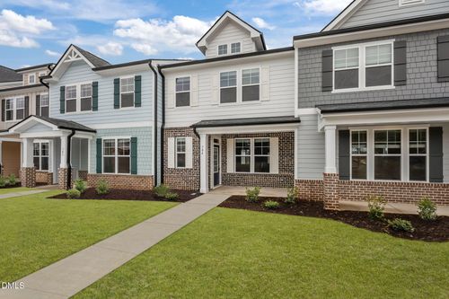 551-704 Winton Way, Wake Forest, NC, 27587-2390 | Card Image