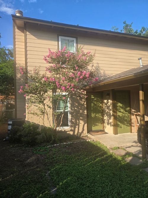 a-822 Sahara Ave, Austin, TX, 78745-3958 | Card Image