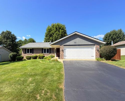 1875 S Trainer Rd, Rockford, IL, 61108-6824 | Card Image