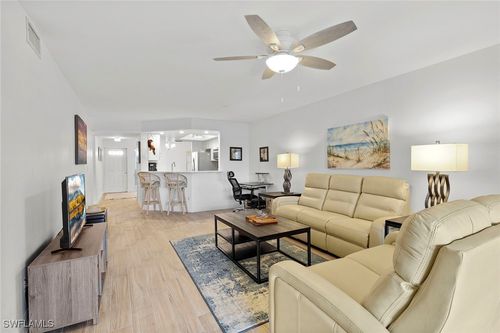 apt-103-840 Gulf Pavilion Dr, NAPLES, FL, 34108-8756 | Card Image