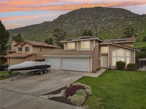 12815 Mike Todd Ln, Grand Terrace, CA, 92313-6140 | Card Image