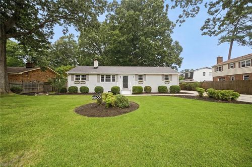 5500 Coliss Ave, Virginia Beach, VA, 23462-1702 | Card Image