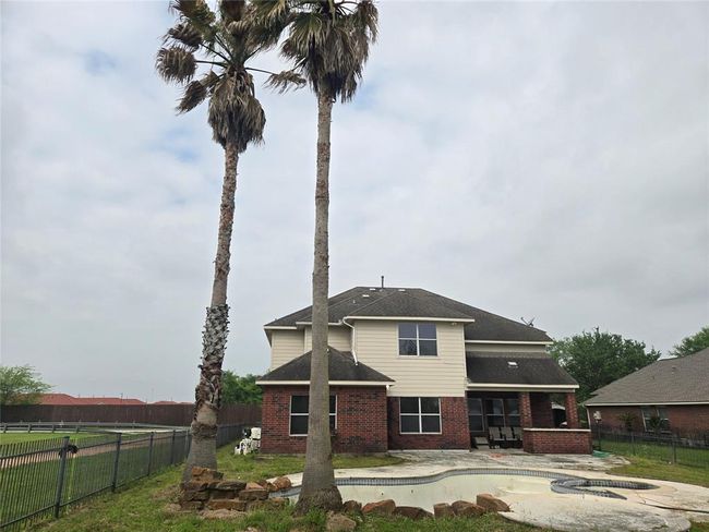 2603 Fair Oak St, House other with 4 bedrooms, 4 bathrooms and 2 parking in Pearland TX | Image 26