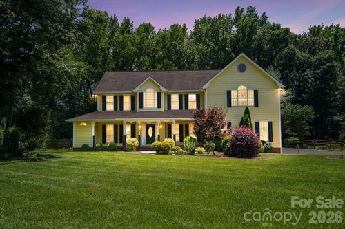 12816 Hidden Hills Ln, Mint Hill, NC, 28227-9211 | Card Image
