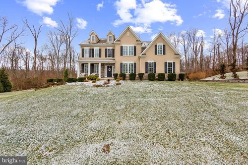 2294 Wooded Creek Circle, PERKIOMENVILLE, PA, 18074 | Card Image