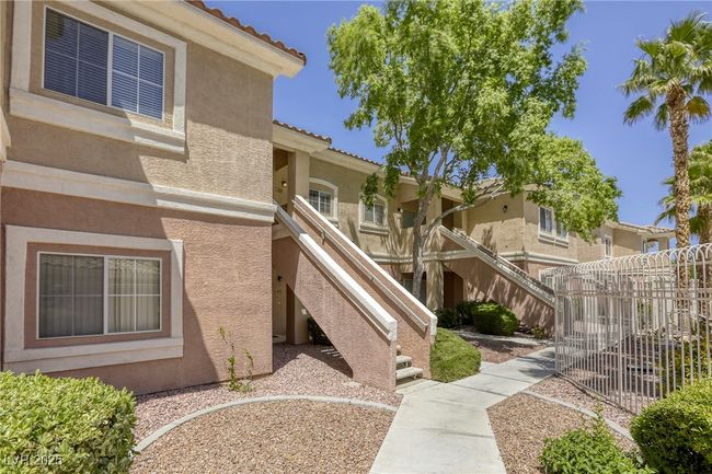 UNIT-203 - 10553 Pine Pointe Ave, Condo with 2 bedrooms, 2 bathrooms and null parking in Las Vegas NV | Image 26