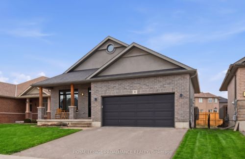 22 Kempton Ave, Belleville, ON, K8N0E9 | Card Image