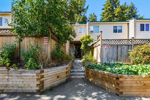 139-15215 105 Ave, Surrey, BC, V3R1R9 | Card Image