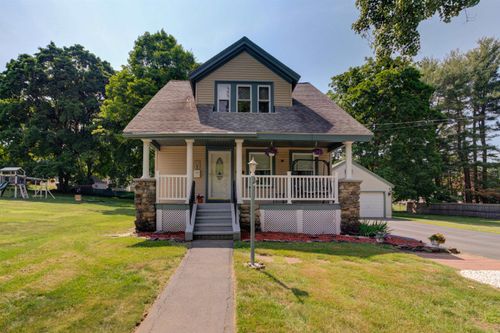 53 Coral St, Haverhill, MA, 01830-2107 | Card Image