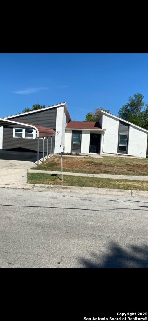 13614 Primwood St, San Antonio, TX, 78233-4972 | Card Image