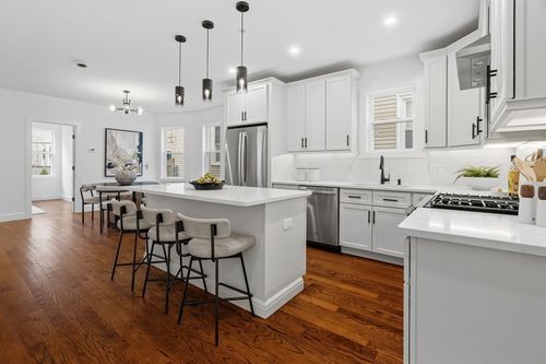 apt-3-73 Romsey St, Boston, MA, 02125-2065 | Card Image