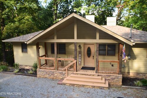 3103 Hatcher Top Rd, Sevierville, TN, 37862-7915 | Card Image